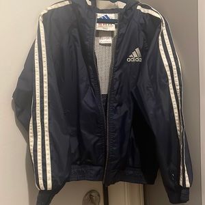 Boys adidas jacket size 5 but fits like a 6.